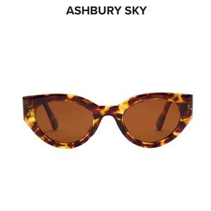 I-Sea Women’s Brown Tortoise Cat Eye Sunglasses